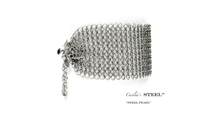 Cecilia's Steel Steel Pearl - Stainless Steel Bracelet with Magnetic Clasp and safety chain